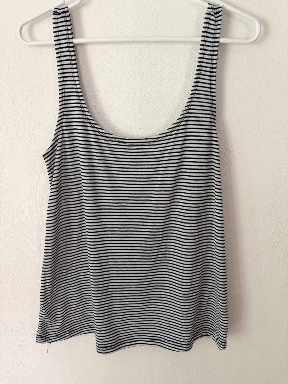 Old Navy Black & White Striped Scoop Neck Tank